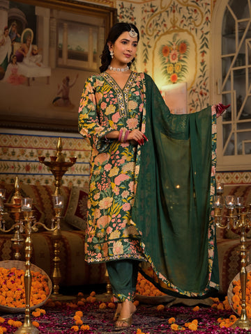 Varanga Women Green & Yellow Mirror Embellished V-Neck Straight Kurat With Solid Bottom & Dupatta